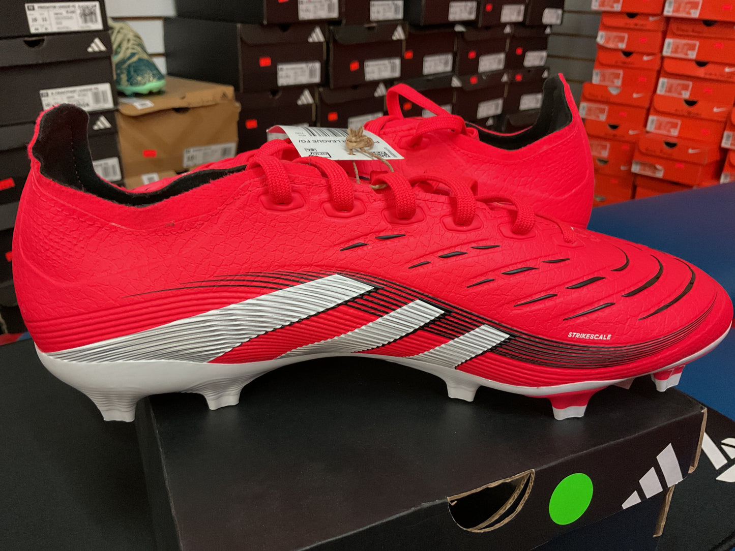 inside PREDATOR LEAGUE FIRM/MULTI-GROUND CLEATS (Lucid Red / Cloud White / Core Black)