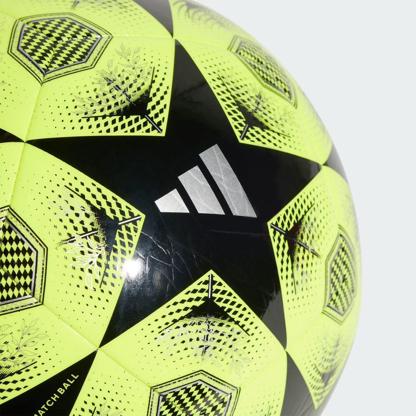 Adidas UEFA Champions League Club Ball – JH1282