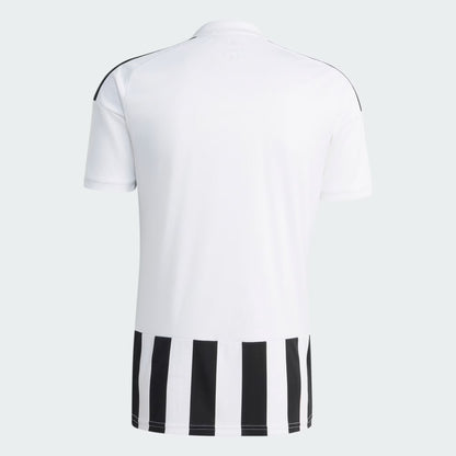 White t-shirt with black stripes on a white background